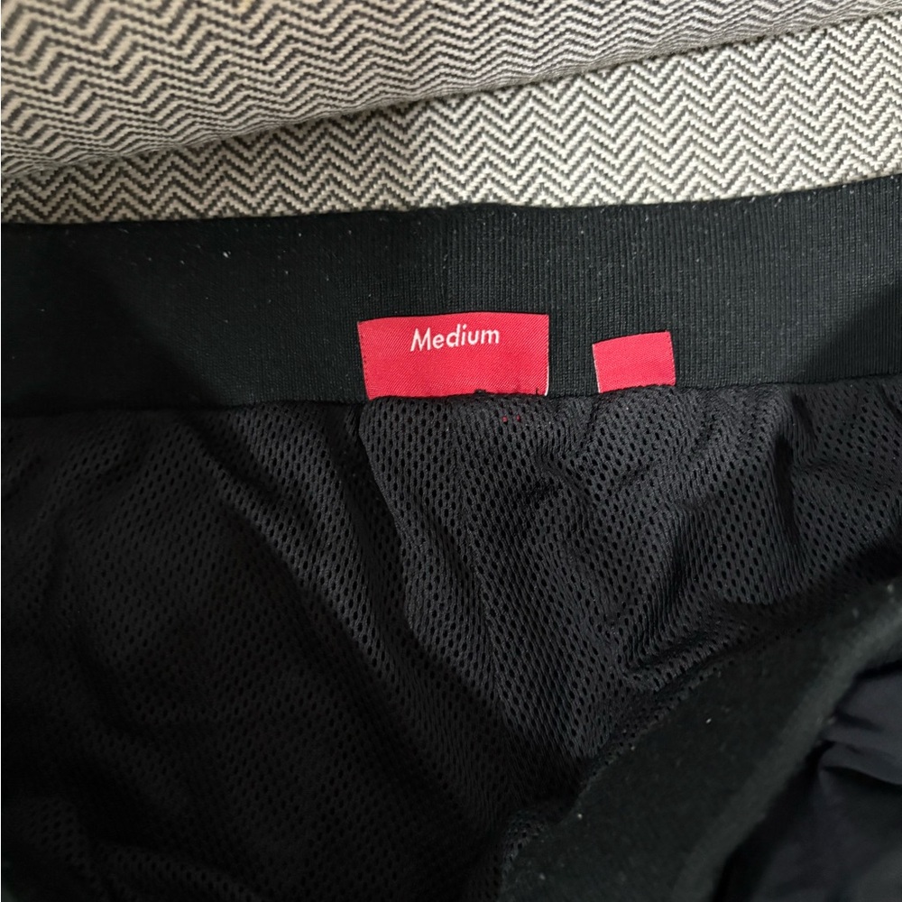 USED - Picture 6 of 8